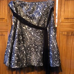 Paisley skirt with tulle "belt"